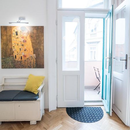 Newsunny Apartment At The Budacastle Budapest Kültér fotó